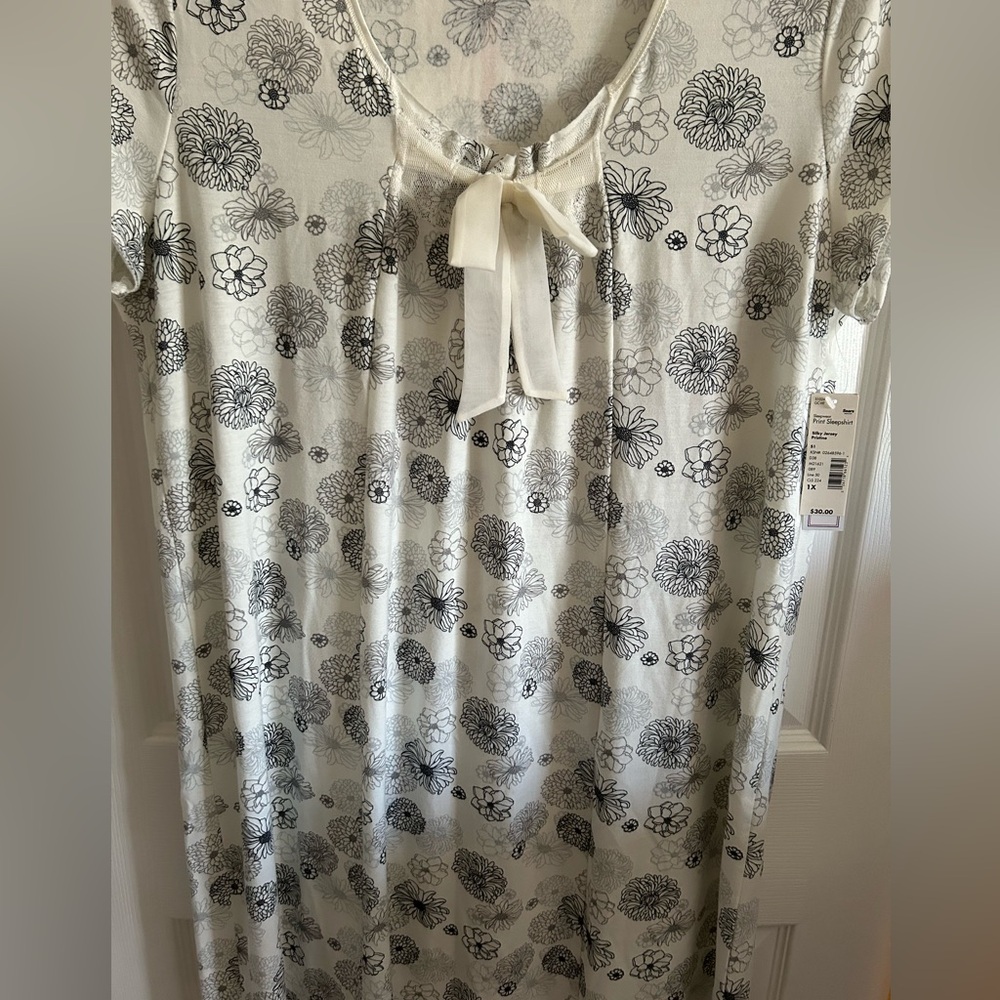 Jaclyn Intimates sleepwear